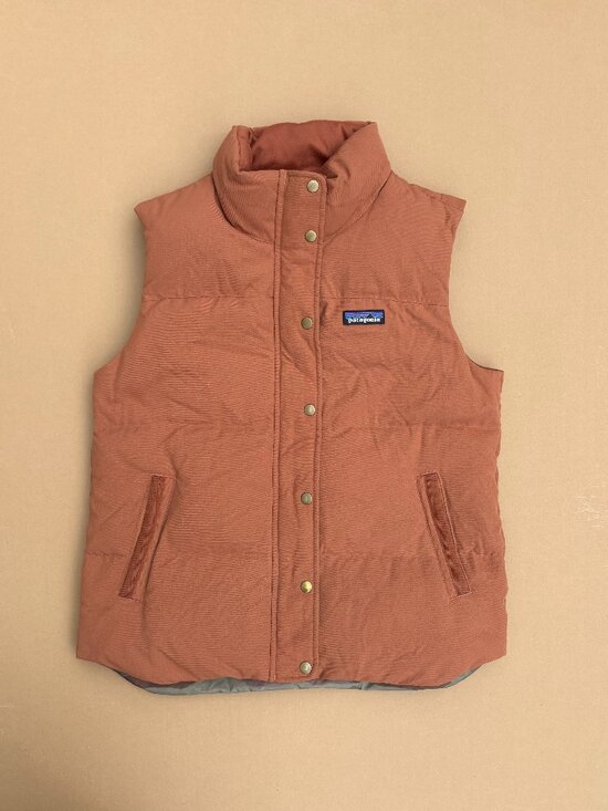 Patagonia Jackets & Blazers - Womens patagonia Bivy down vest size medium